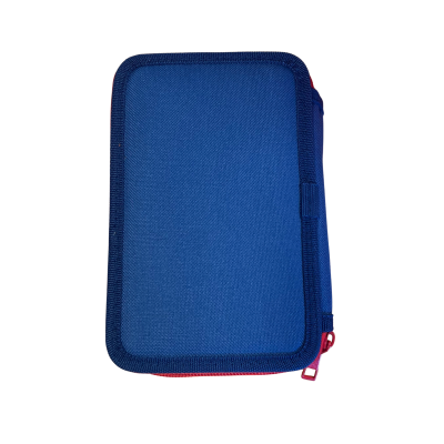 Estojo azul retangular em tecido com fecho vermelho