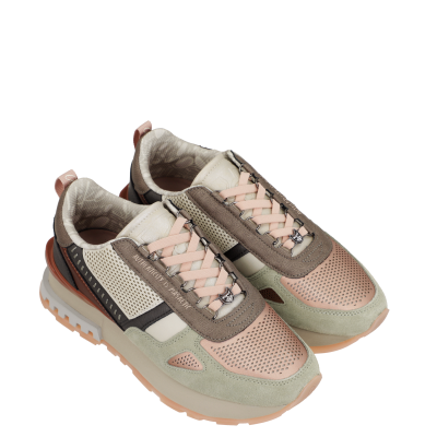 Sapatilhas bege e rosa com detalhes em camurça e texto na lateral