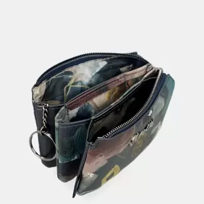 Carteira em pele colorida com fechos e porta-chaves