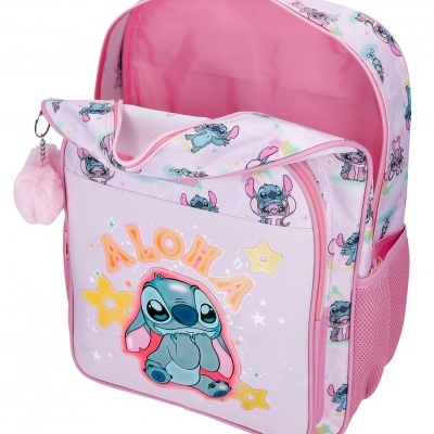Mochila rosa com padrão de personagem azul e texto ALOHA
