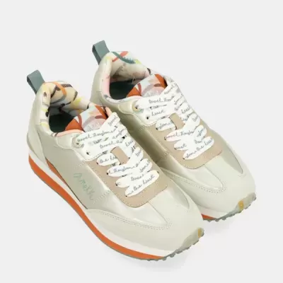 Sapatilhas desportivas bege com sola laranja e interior floral