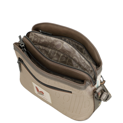 Bolsa bege e castanha com vários compartimentos e alça ajustável