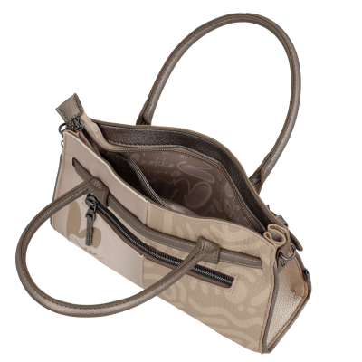 Mala de mão bege e castanha com padrão abstrato e fecho em zíper