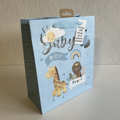 Saco de presente azul com desenhos infantis e texto Baby BOY