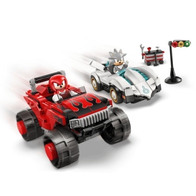 Brinquedo de carros de corrida em plástico com personagens e semáforo