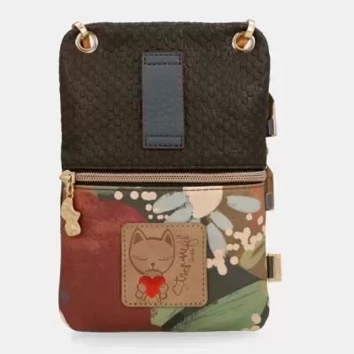 Bolsa pequena com padrão colorido e aplicação de couro com desenho de gato