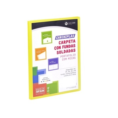 Carpeta amarela com rótulo em espanhol