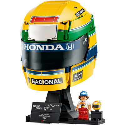 Miniatura capacete corrida amarelo verde azul com visor texto HONDA, NACIONAL e BOSS em base preta com placa Ayrton Senna e mini-figuras Lego