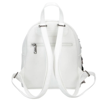 Mochila branca vista de trás com alças e bolso com fecho