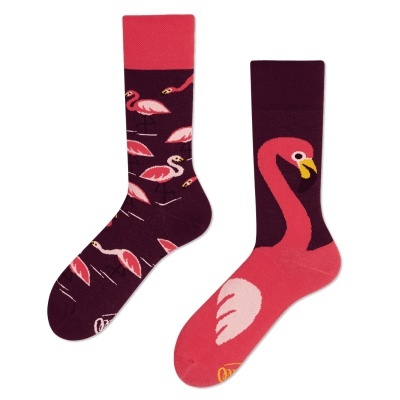 Par de meias com padrão de flamingos rosa e roxo