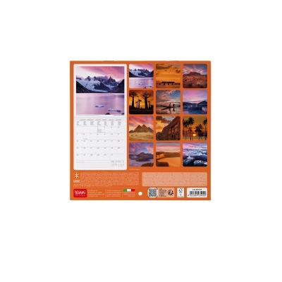 Calendário de parede com várias imagens de paisagens e texto na parte inferior