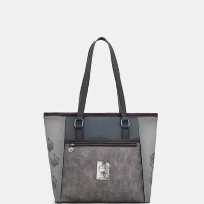 Mala tipo tote cinza e preto com padrão e bolso frontal com fecho de correr