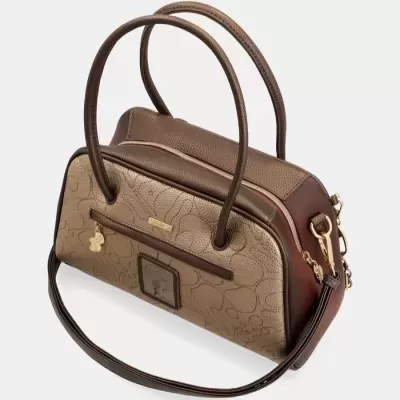 Mala de mão castanha com textura floral e alça ajustável