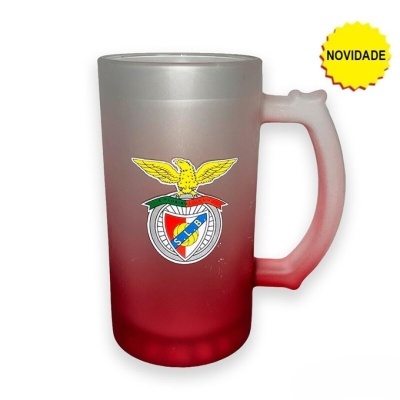 Caneca translúcida vermelha com emblema do SL Benfica e etiqueta novidade