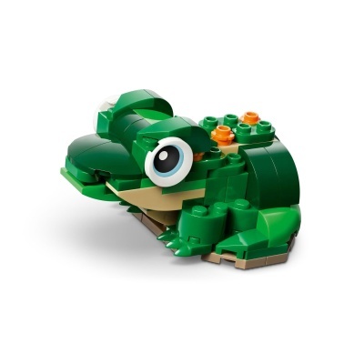 Figura de sapo em blocos de montar verdes e bege