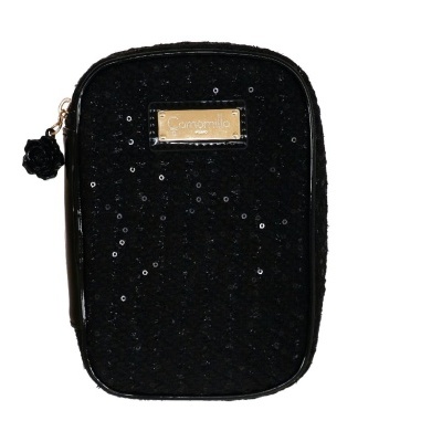 Mala pequena preta com lantejoulas e placa metálica Contém 1g