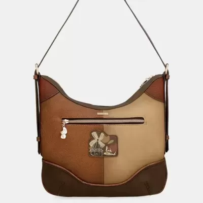 Mala de ombro castanha com bolso frontal e decoração de moinho