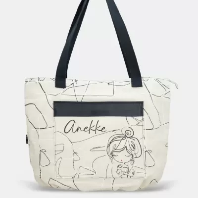 Saco de tecido creme com padrão abstrato e bolso frontal com desenho e texto Anekke