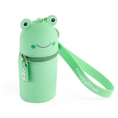 Estojo verde claro em silicone com tema de rã e pega de mão Froggy Fun