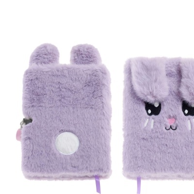 Cadernos com capas felpudas lilás com cara e cauda de coelho