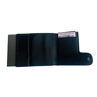 Carteira de couro preto com etiqueta Porta-moedas