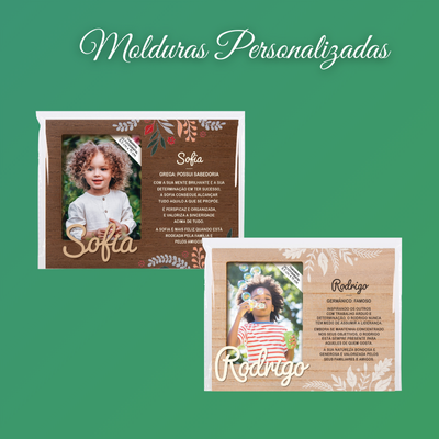 Duas molduras personalizadas com fotos de crianças, nomes em letras recortadas, texto descritivo e padrões florais.
