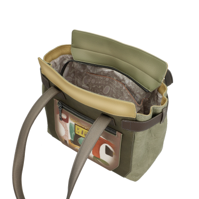 Mala de senhora verde, bege e castanha com bolso frontal colorido e interior estampado