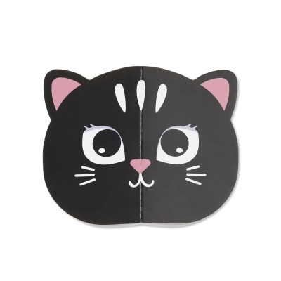 Máscara de rosto em formato de gato preto com detalhes rosa e brancos