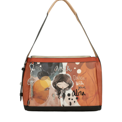 Mala de ombro em tons de laranja com figura e texto decorativo