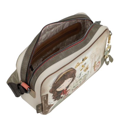 Mala creme com ilustração de menina e fecho de correr