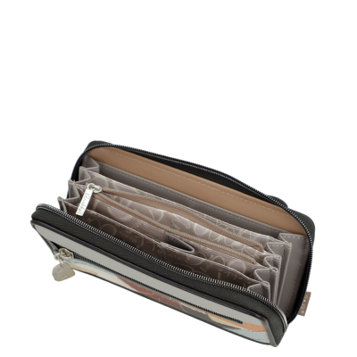 Carteira preta com interior bege e cinza e vários compartimentos abertos