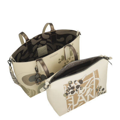 Conjunto de duas bolsas bege com padrão abstrato e alças castanhas