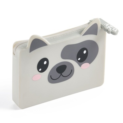 Estojo branco com desenho de cão cinzento e puxador com texto BYF