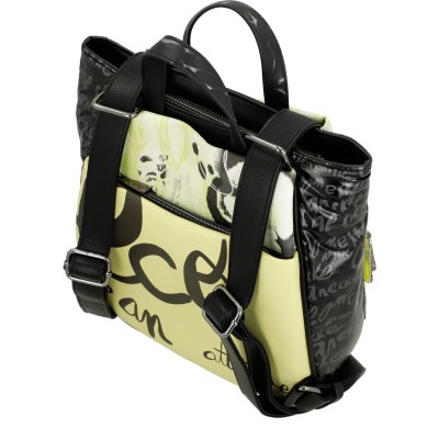 mochila amarela clara e preta com letras estampadas e duas alças pretas ajustáveis