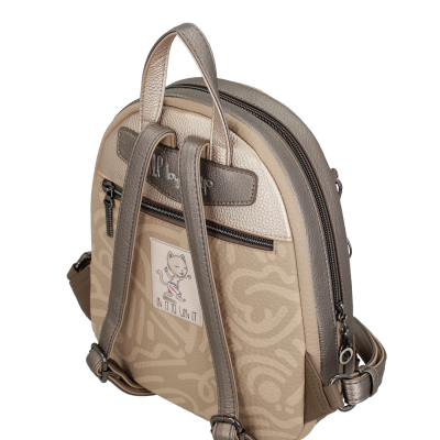 Mochila pequena bege e castanha com padrão e estampa de gato