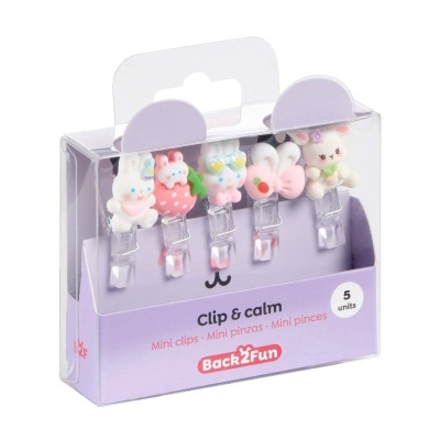 Embalagem transparente com 5 mini pins coloridos decorados com animais e frutas