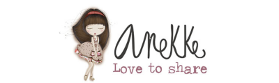 Logotipo com boneca, nome Anekke e texto Love to share
