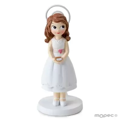 Figura decorativa de comunhão vestida de branco com auréola e detalhes em rosa