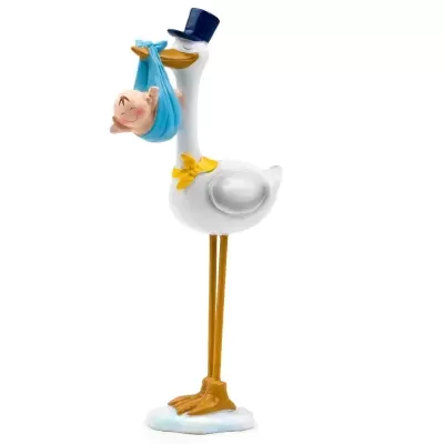 Figura decorativa de cegonha a segurar um bebé