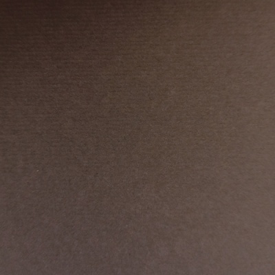 Superfície castanha escura com textura sutil