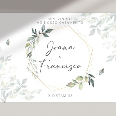 Cartão de boas-vindas a casamento com design floral e texto em português