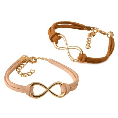 Duas pulseiras com símbolo do infinito em metal dourado e tiras de camurça castanho claro e escuro