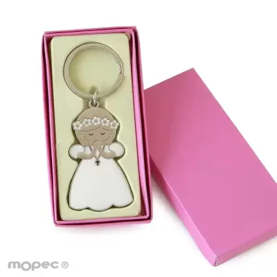 Porta-chaves em forma de menina com vestido branco dentro de caixa rosa