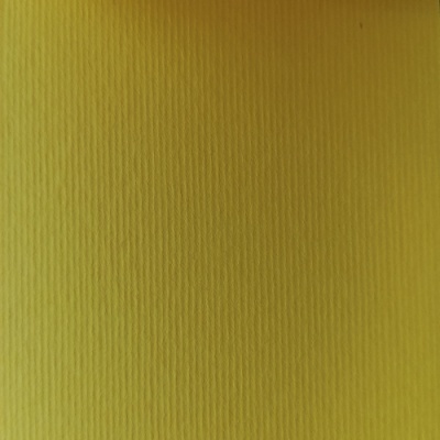 Papel texturizado amarelo com linhas verticais