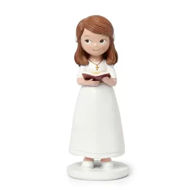 Figurinha de menina em vestido branco segurando livro e usando colar com cruz