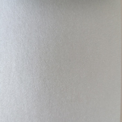 Papel branco texturizado ligeiramente brilhante