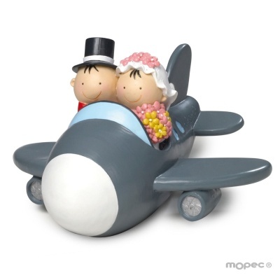 Figura decorativa de noivos em avião cinzento com noiva e noivo vestidos de casamento