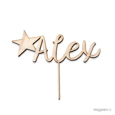 Decoração em madeira com nome 'Alex' e estrela para bolo