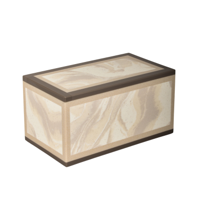Caixa retangular bege e castanha com padrão marmoreado