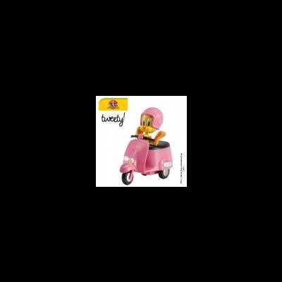 Figura de Tweety numa scooter rosa com capacete cor-de-rosa